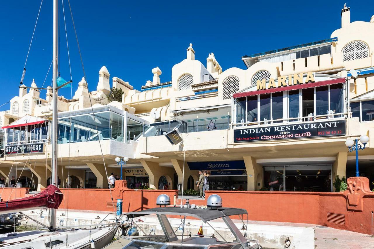 Apartamento Magnifico apartamento con vistas en Puerto Marina Benalmádena Exterior foto