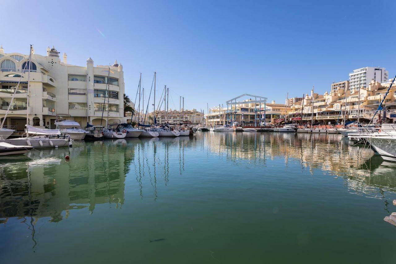 Apartamento Magnifico apartamento con vistas en Puerto Marina Benalmádena Exterior foto